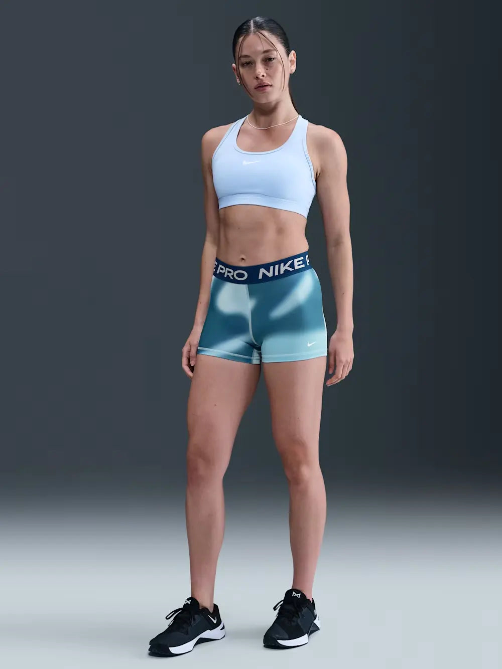 NIKE Shorts Dri-FIT Para Mujer